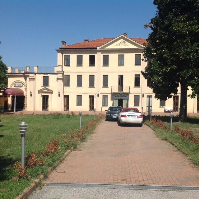 Hotel Villa San Giulio Cuneo Exterior photo